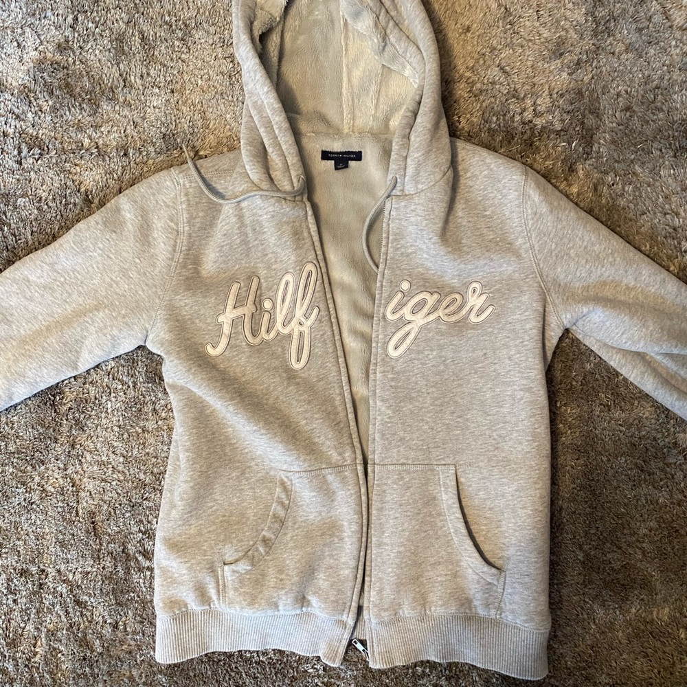 Hilfiger Hoodie.